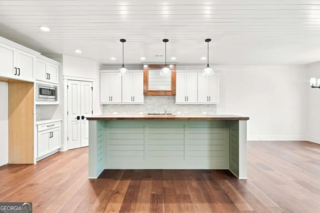 Photo of 121 Bear Drive