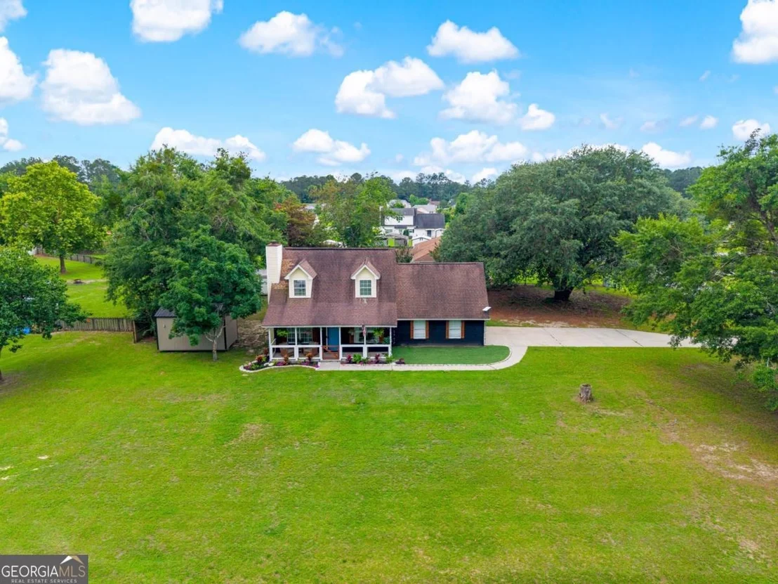 Photo of 100 Live Oak Circle