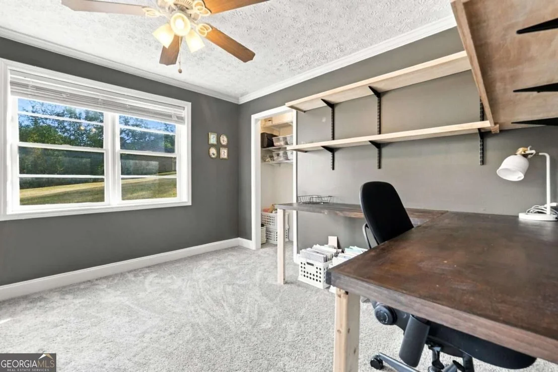Photo of 408 White Way