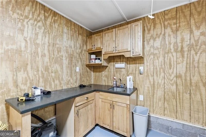 Photo of 3150 Edgewater Drive