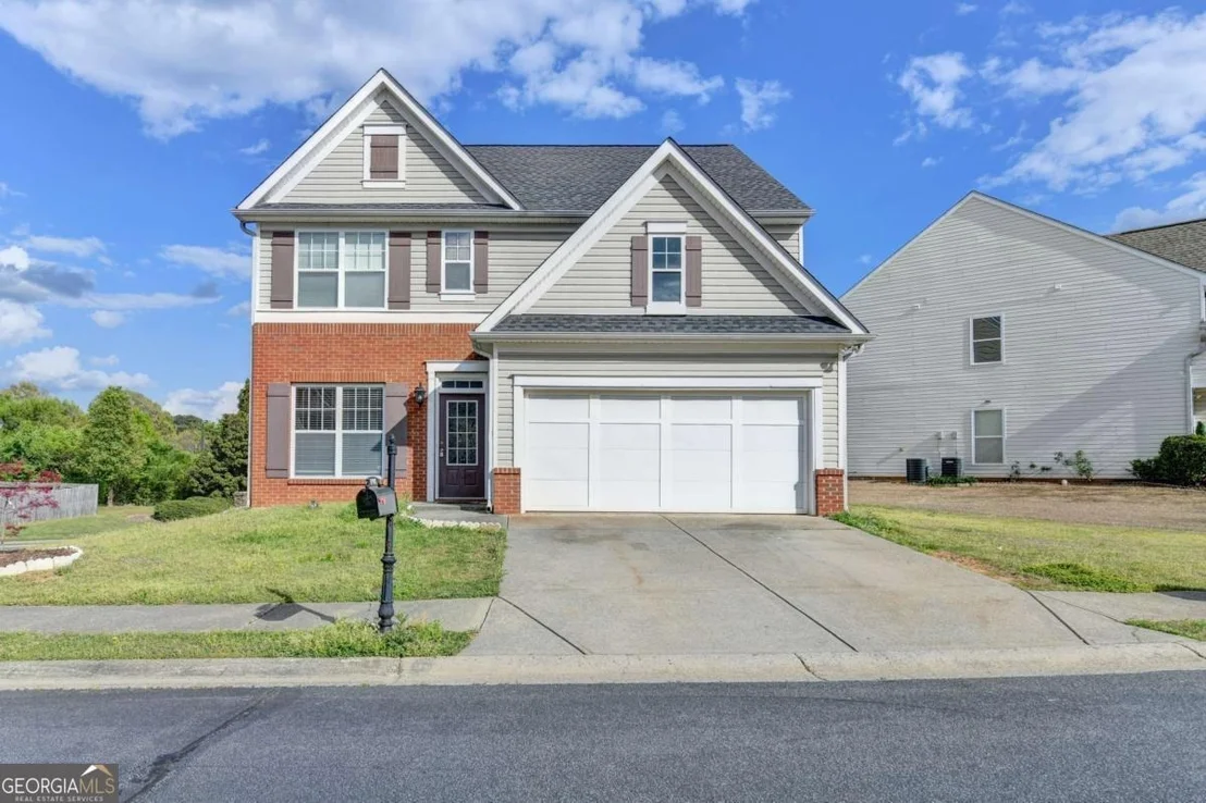 Photo of 3102 Briaroak Drive