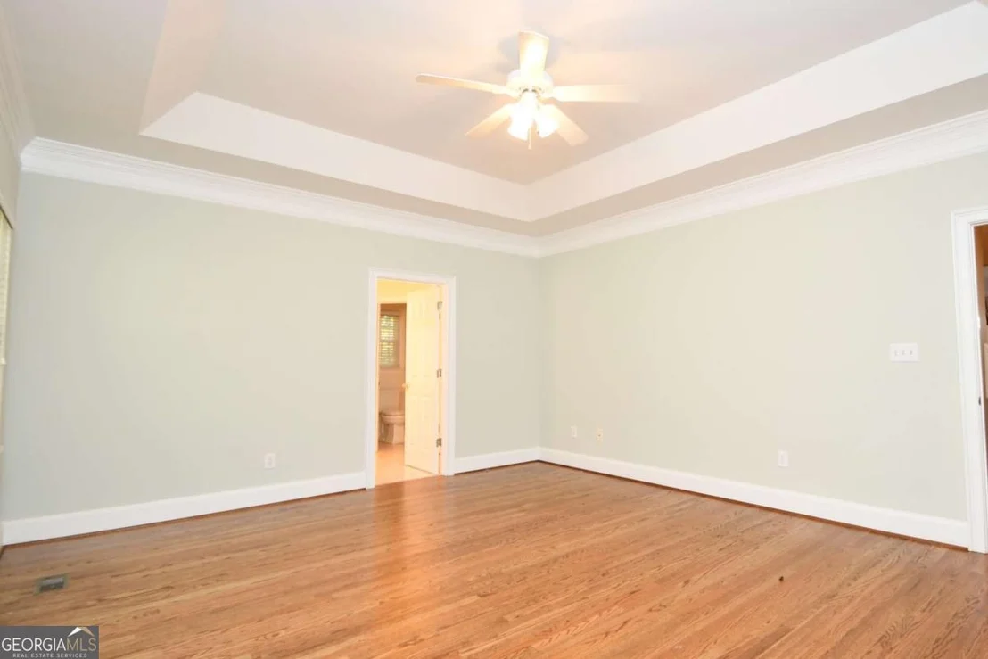Photo of 218 Thornhill Drive