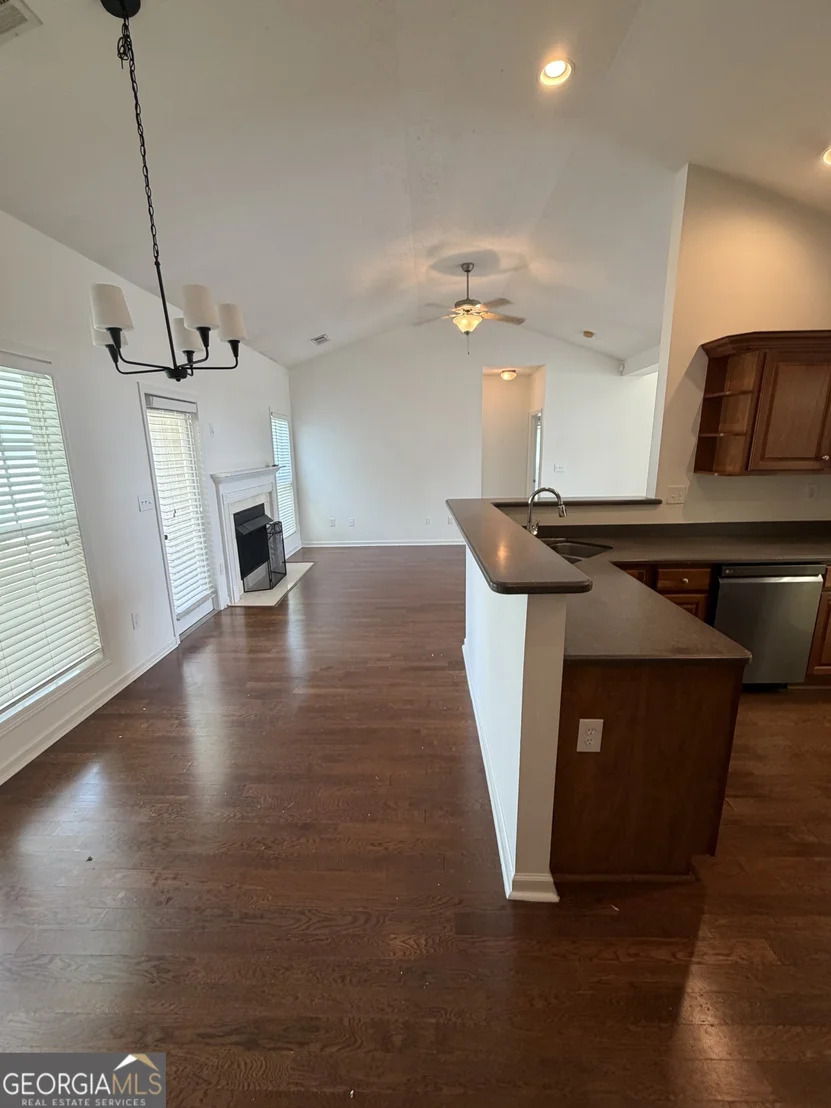 Photo of 105 Creekside Drive