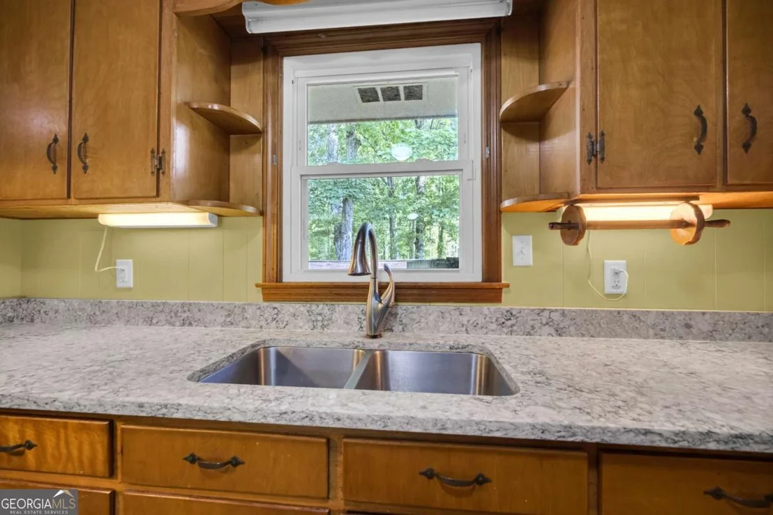 Photo of 644 Virginia Lane