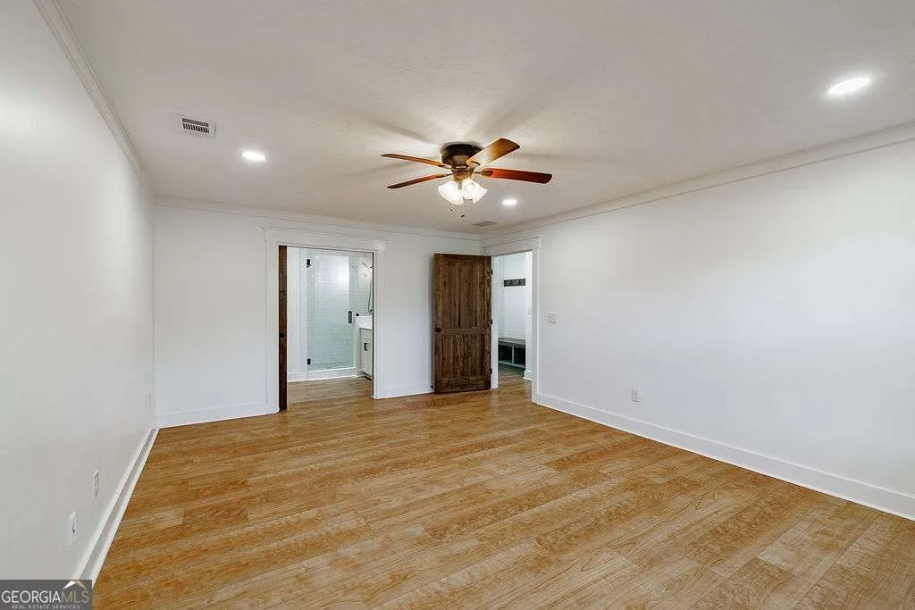 Photo of 1410 Old Bishop Road