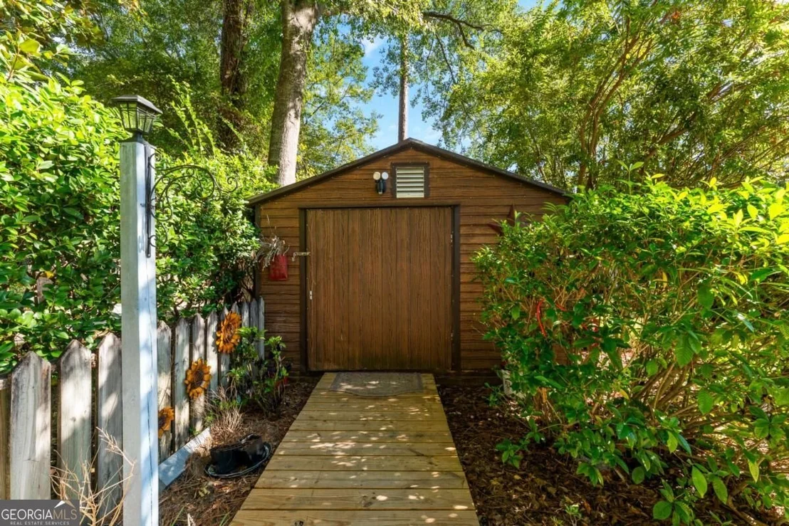 Photo of 118 Pineneedle Road