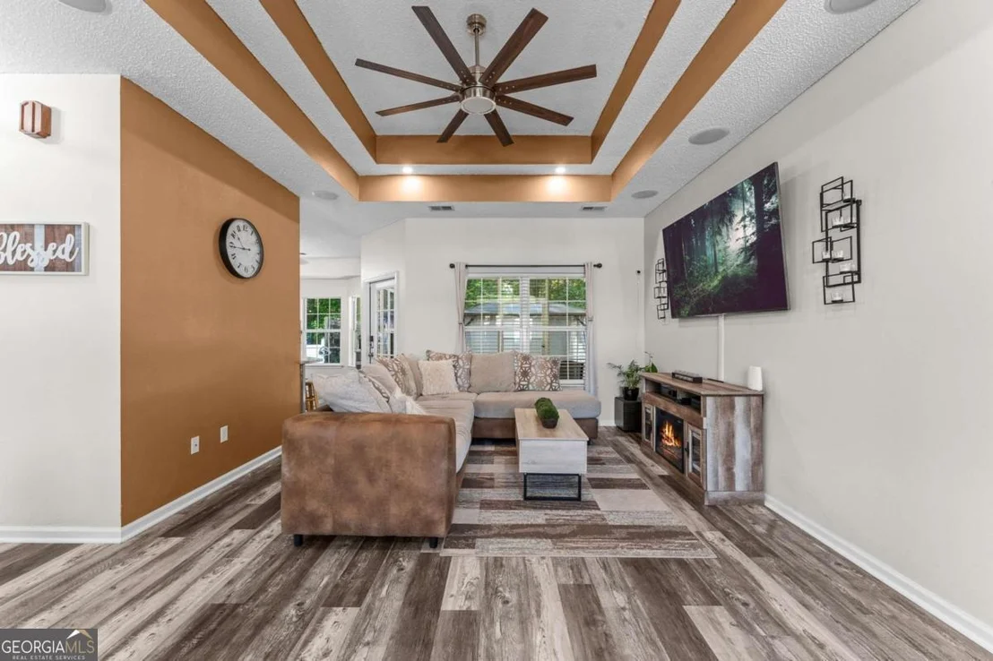 Photo of 800 Hyacinth Circle
