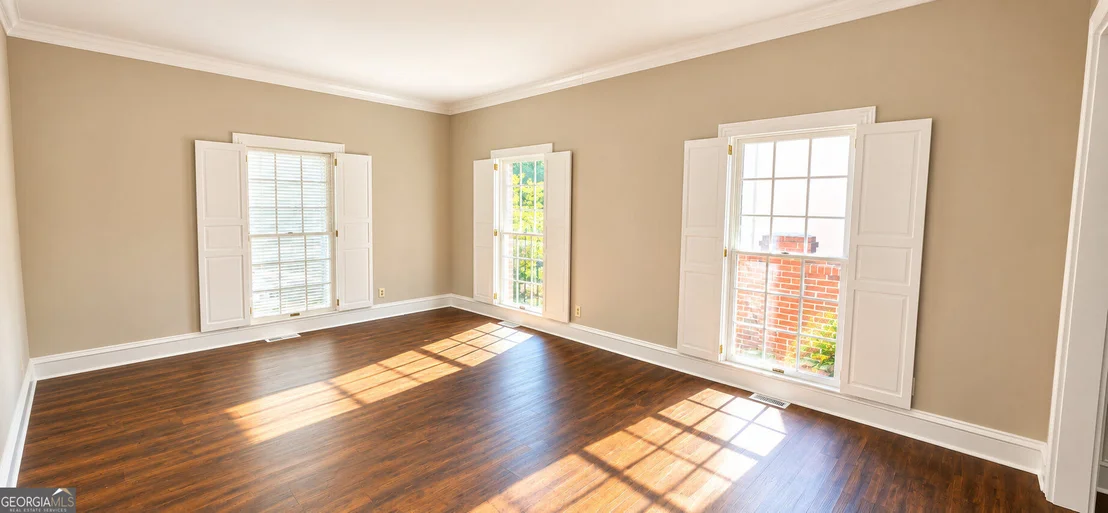 Photo of 6 Conifer Square