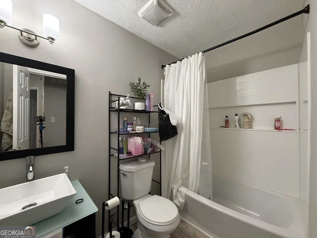 Photo of 216 River Birch Drive