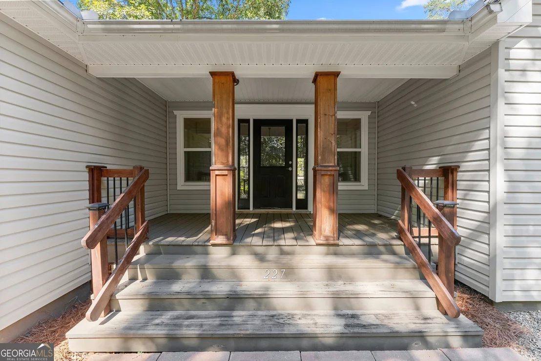 Photo of 227 Clarkesville Heights Drive