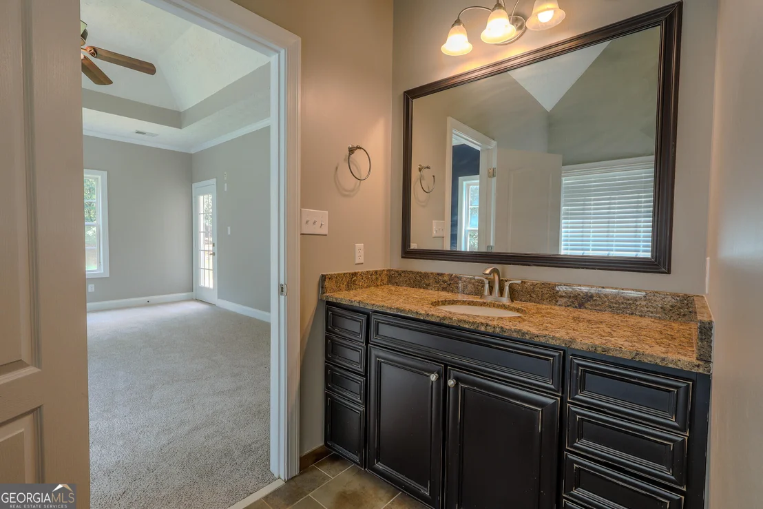 Photo of 100 Chapman Oak Drive