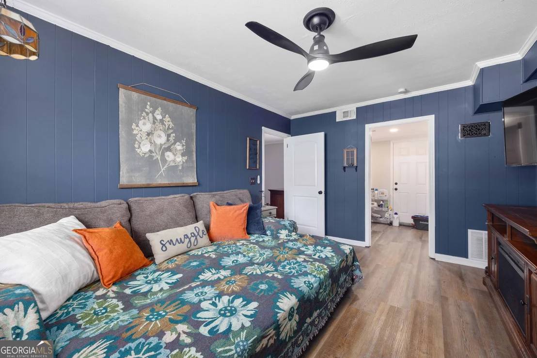 Photo of 3838 Lyn Drive