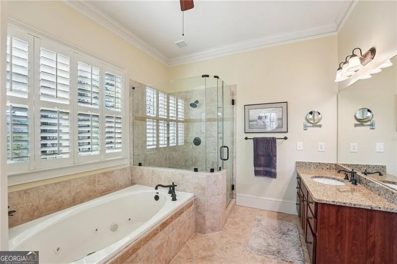 Photo of 29 Red Trillium Ridge