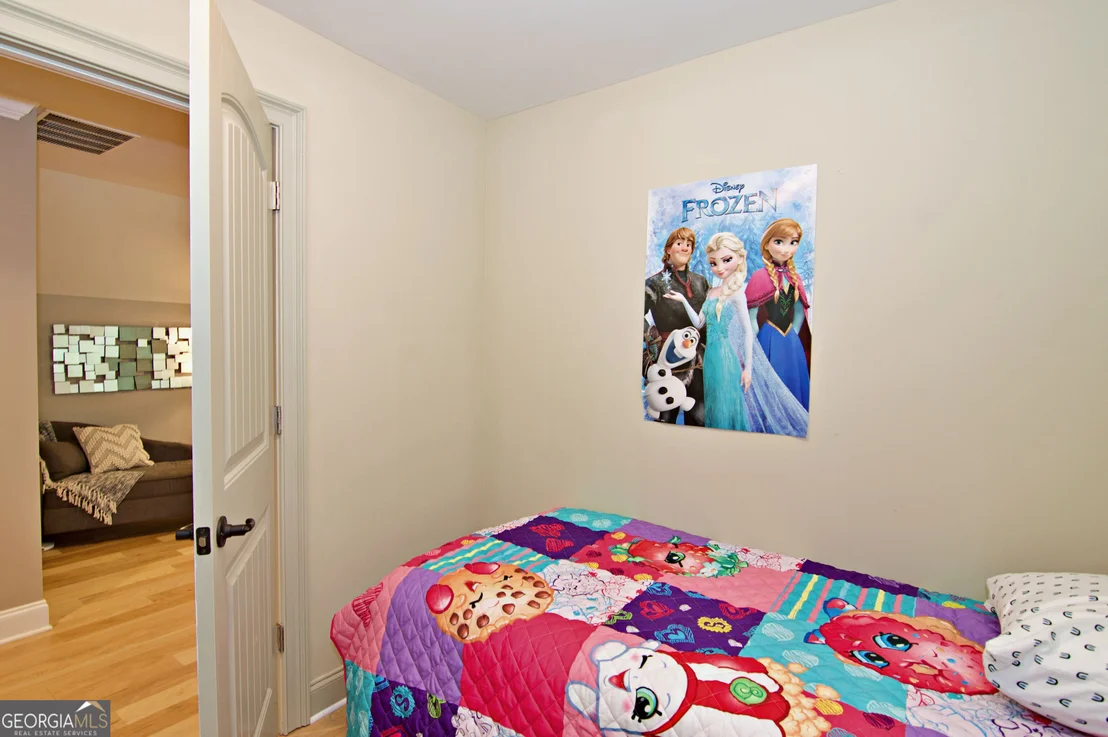 Photo of 231 Stelling Drive
