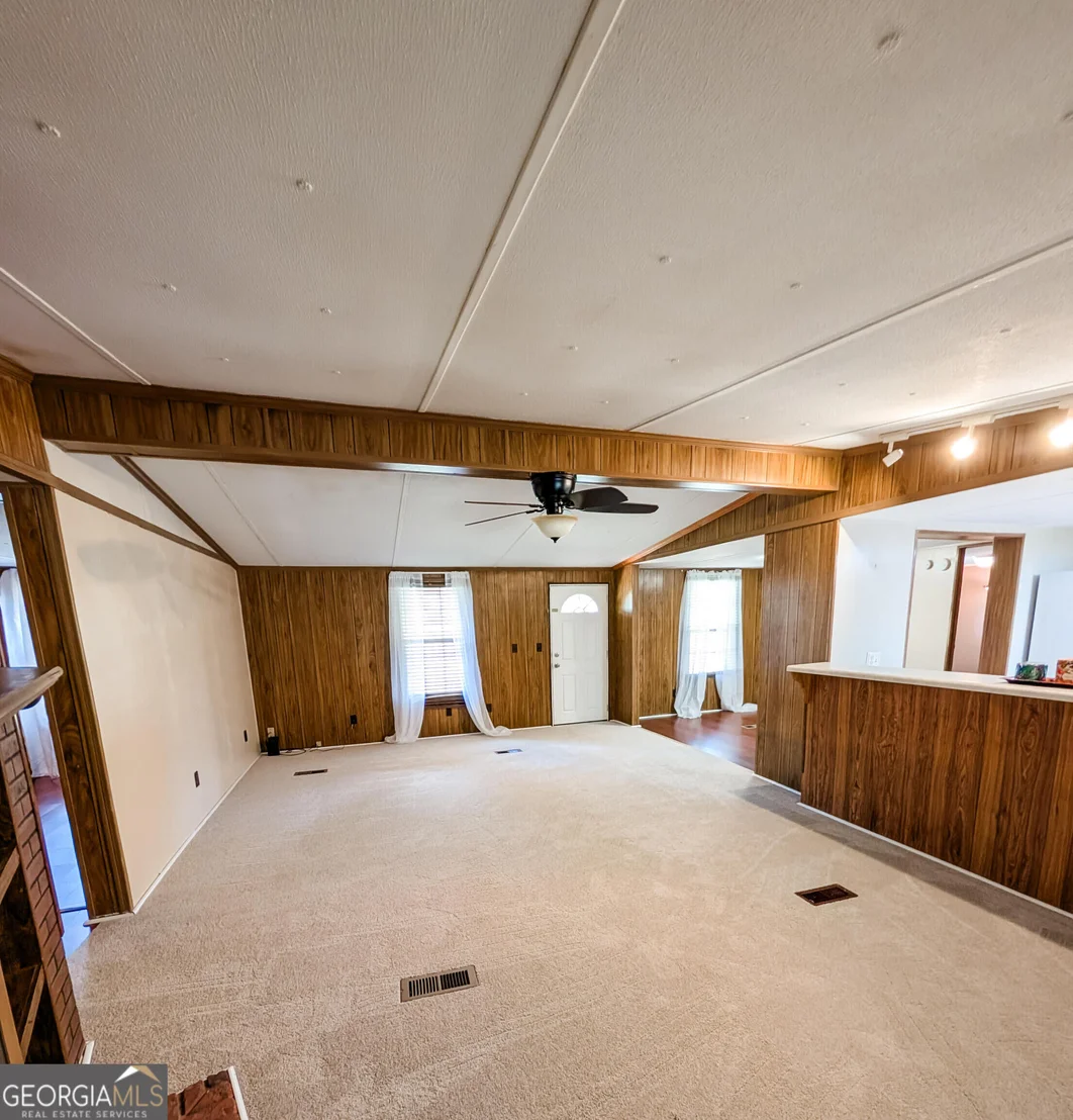 Photo of 3300 Hamlin Road