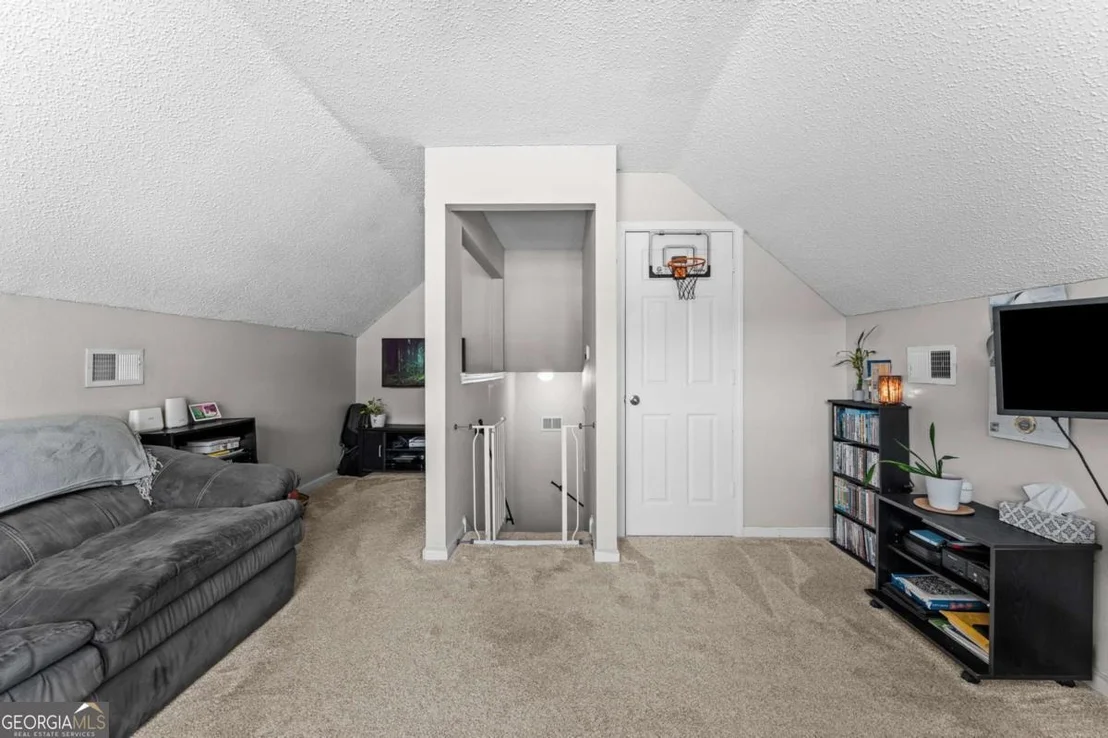 Photo of 800 Hyacinth Circle