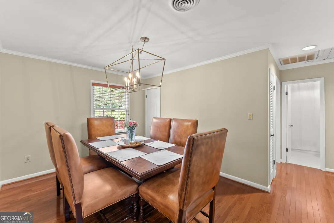 Photo of 290 Cochran Drive