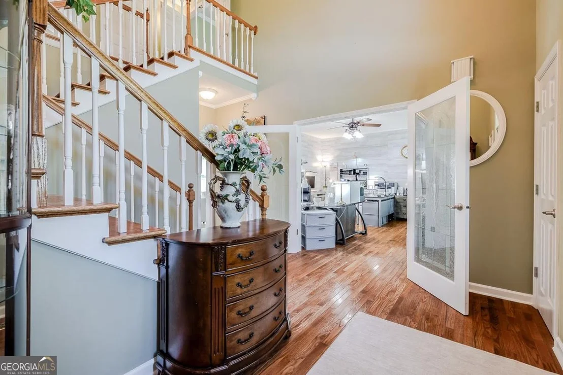 Photo of 152 Cambridge Drive