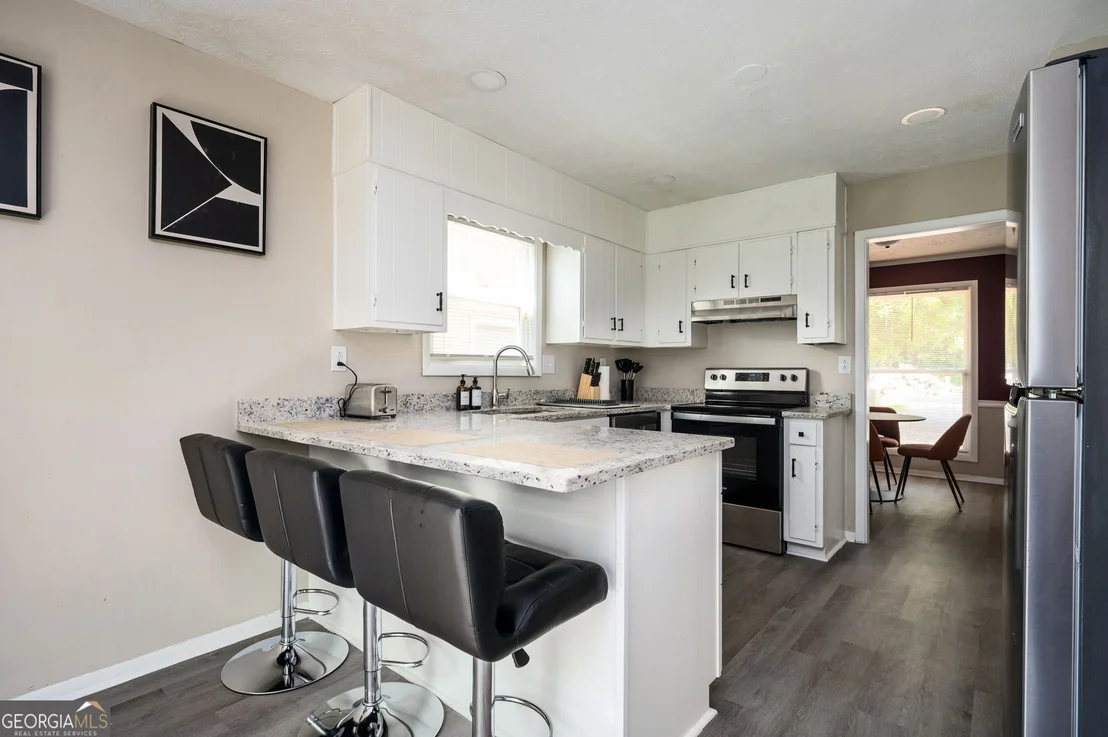 Photo of 1130 Mannbrook Drive