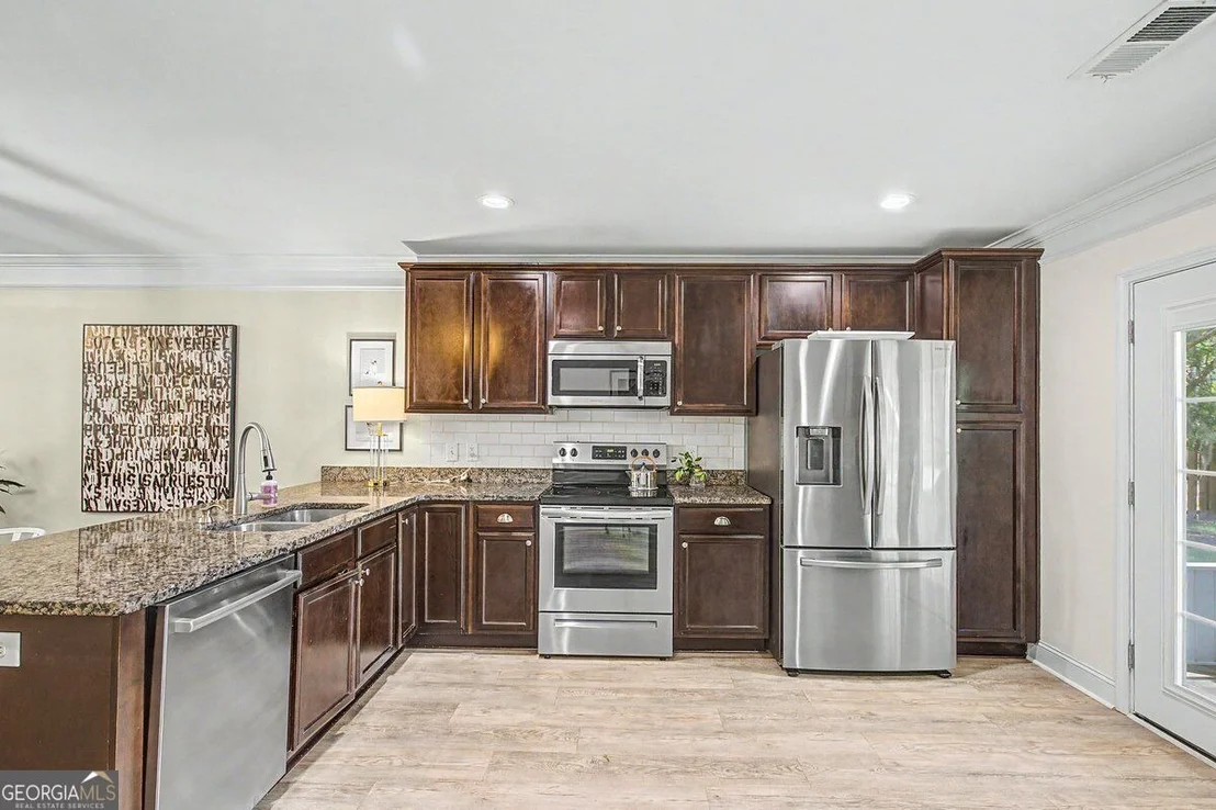 Photo of 200 Sawgrass Drive