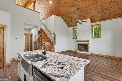 Photo of 60 Oak Forest Circle