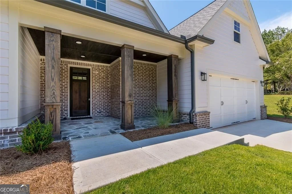 Photo of 5808 Swinging Gate Road