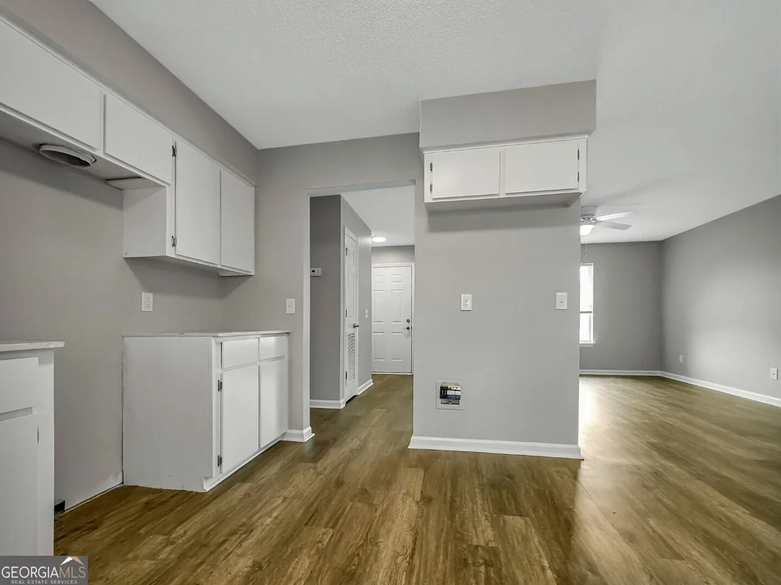 Photo of 1257 Roberts Way