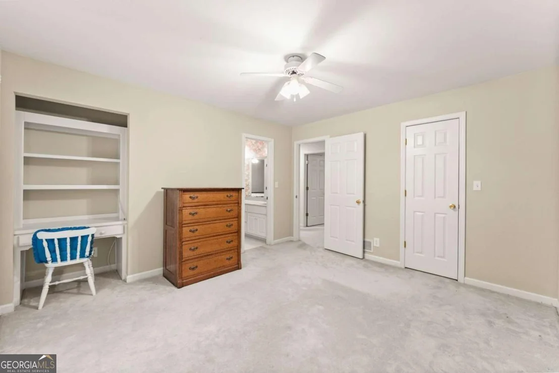 Photo of 2405 Brooks Road