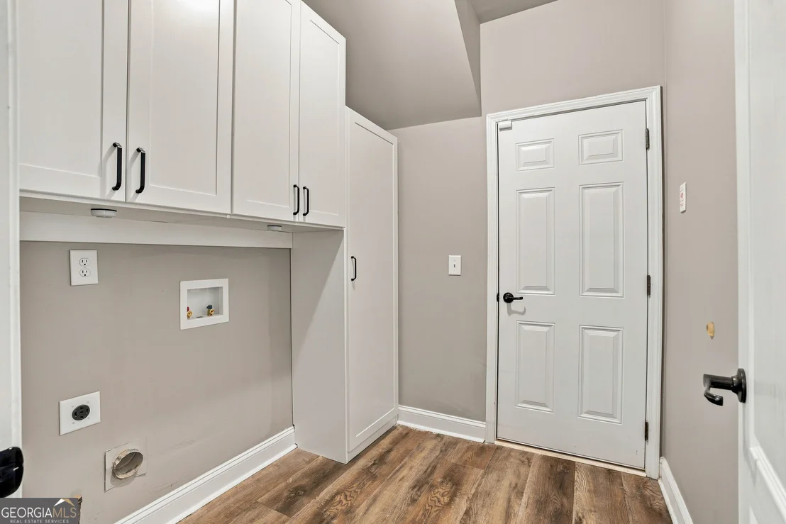 Photo of 423 Crestmont Lane