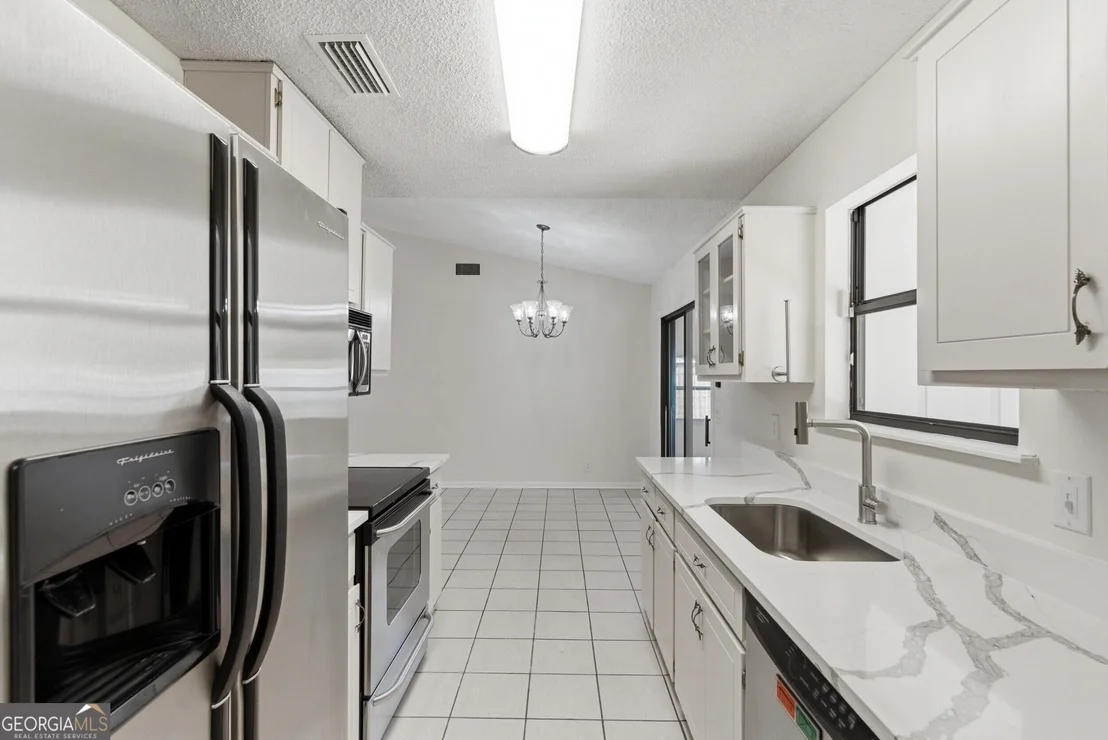 Photo of 404 Westgate Circle