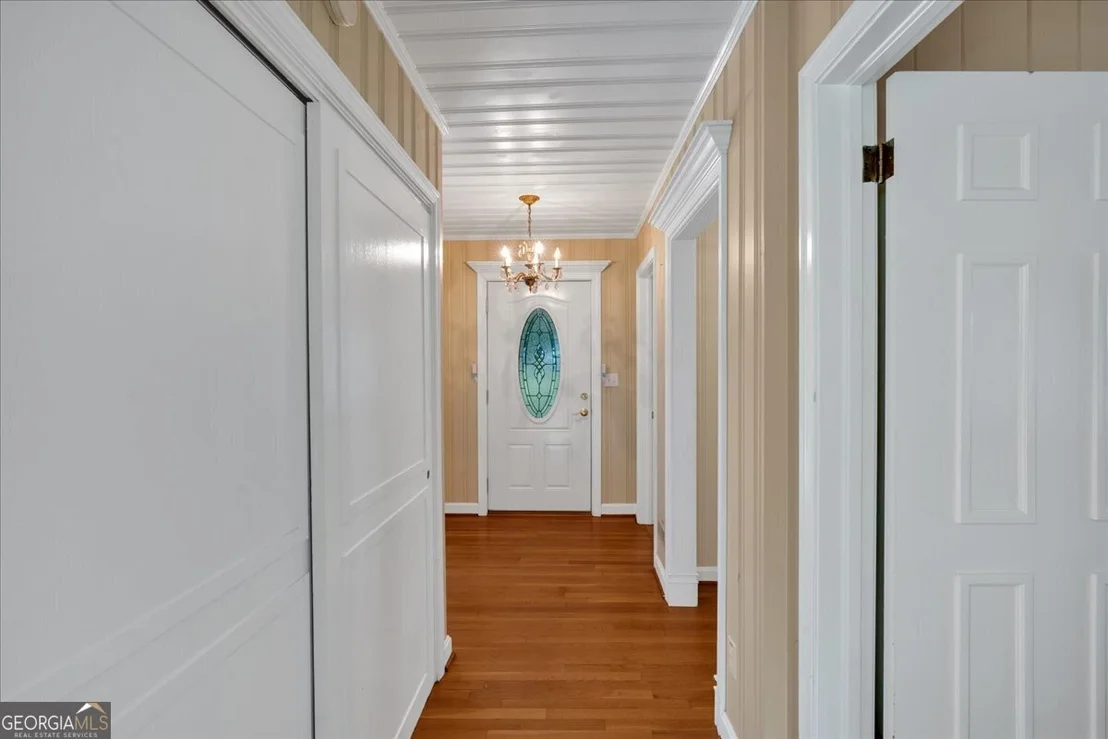 Photo of 107 Lakeview Drive
