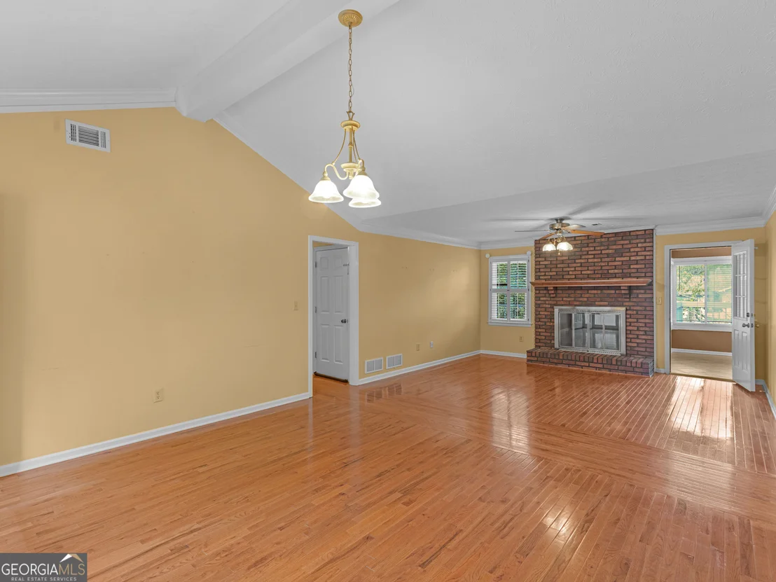 Photo of 720 Kirkland Road