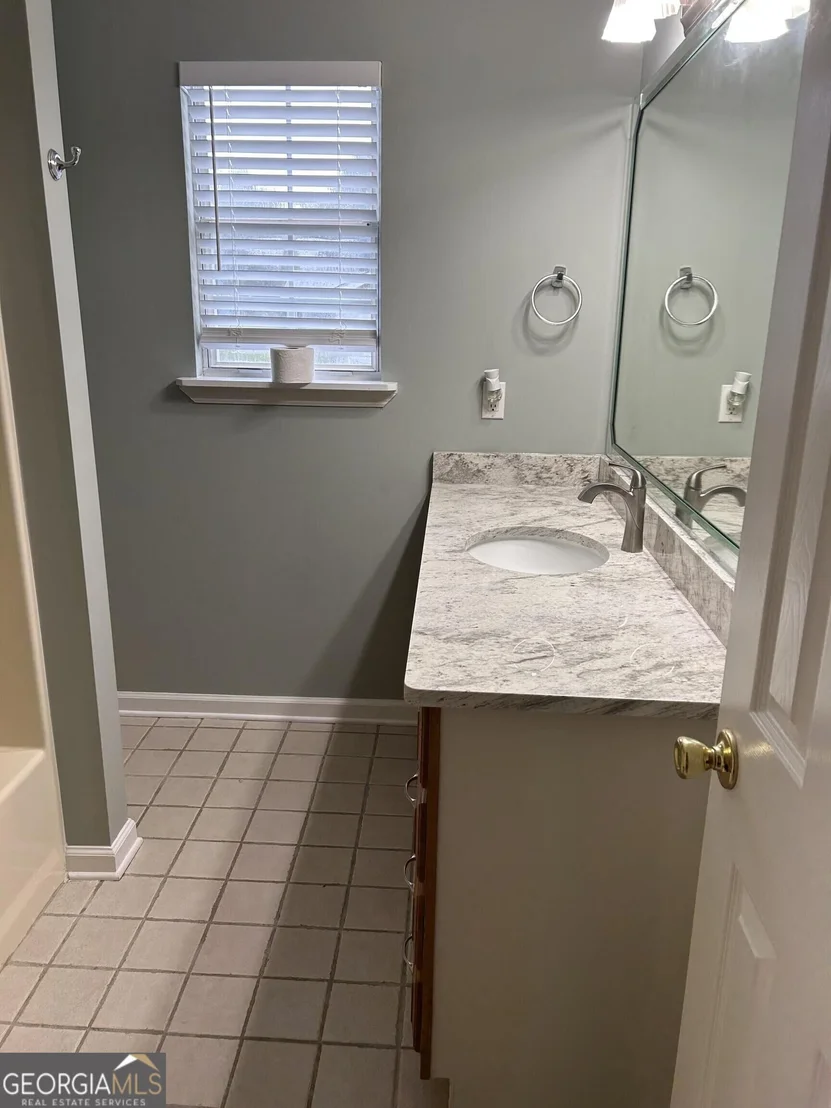 Photo of 111 Mockingbird Drive
