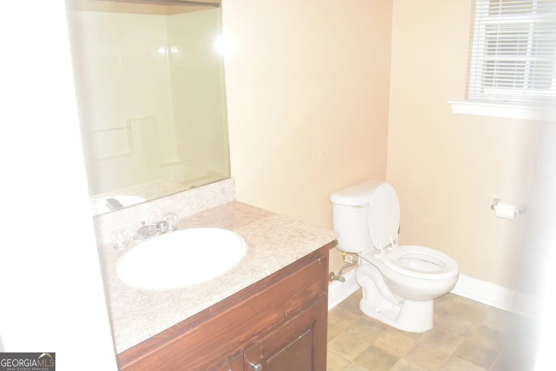 Photo of 111 Raymond Circle