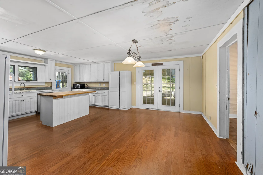 Photo of 469 Flatbottom Road