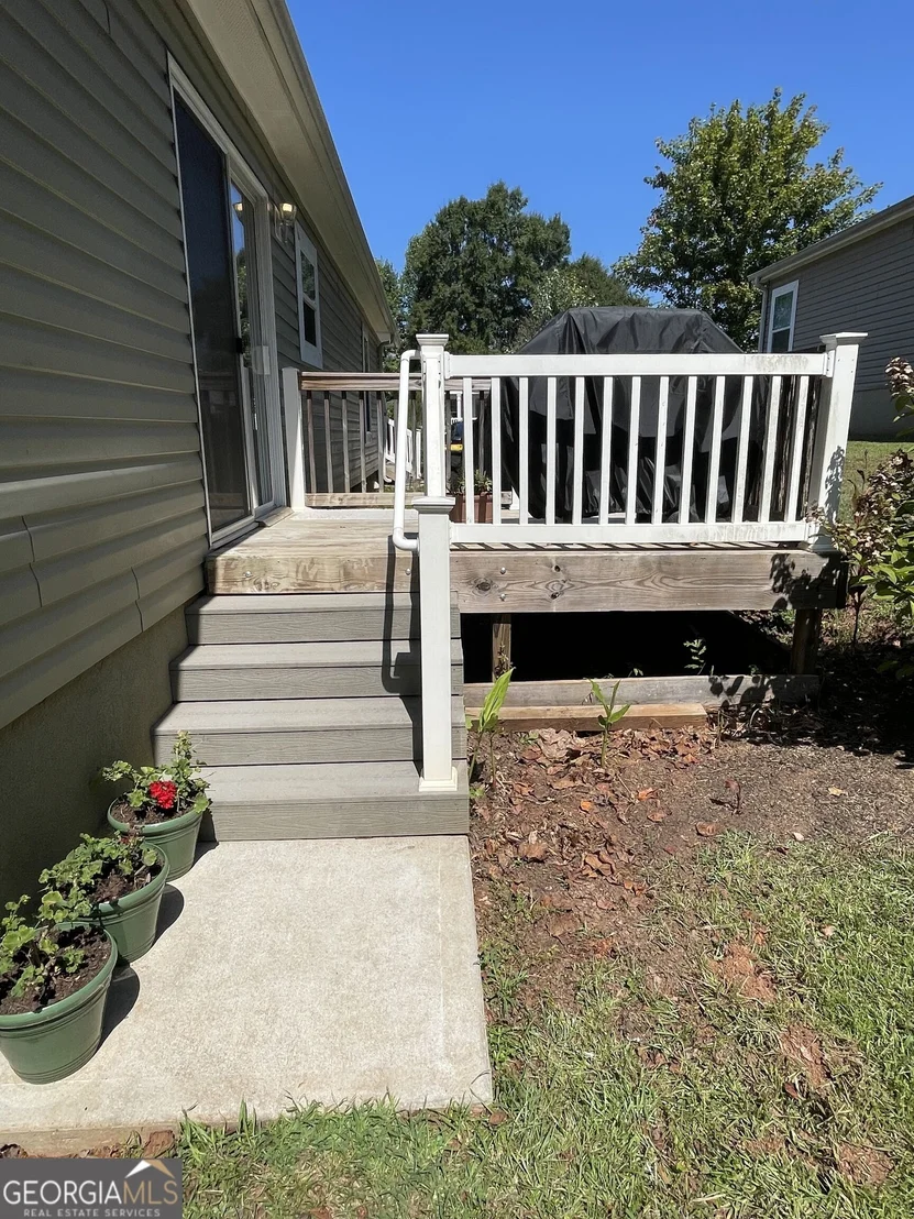 Photo of 14 Redwood Circle
