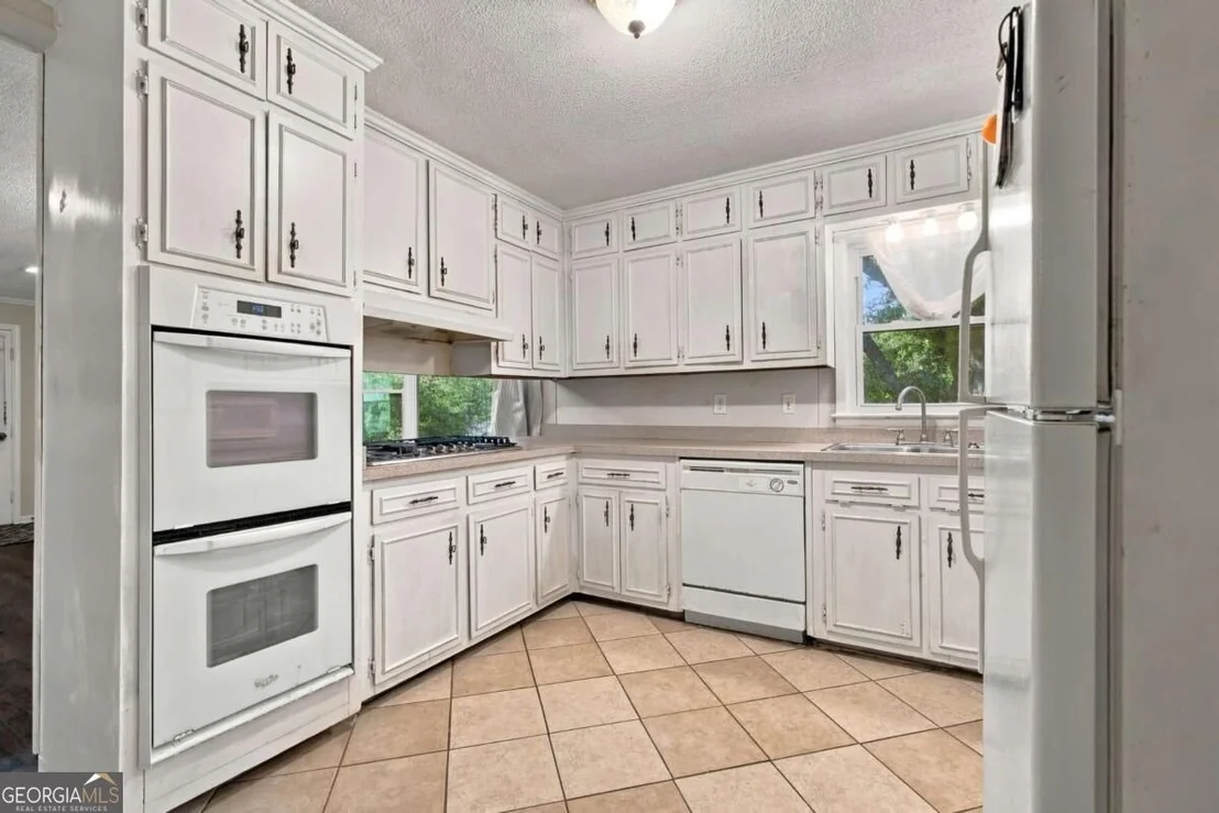 Photo of 2498 Johnson Drive