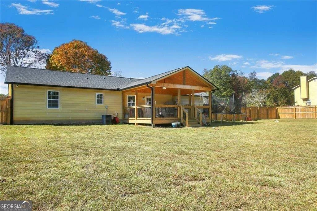 Photo of 2001 RAYMONDS Drive
