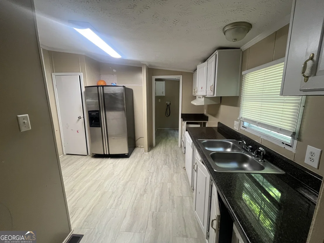 Photo of 627 Sanders Road