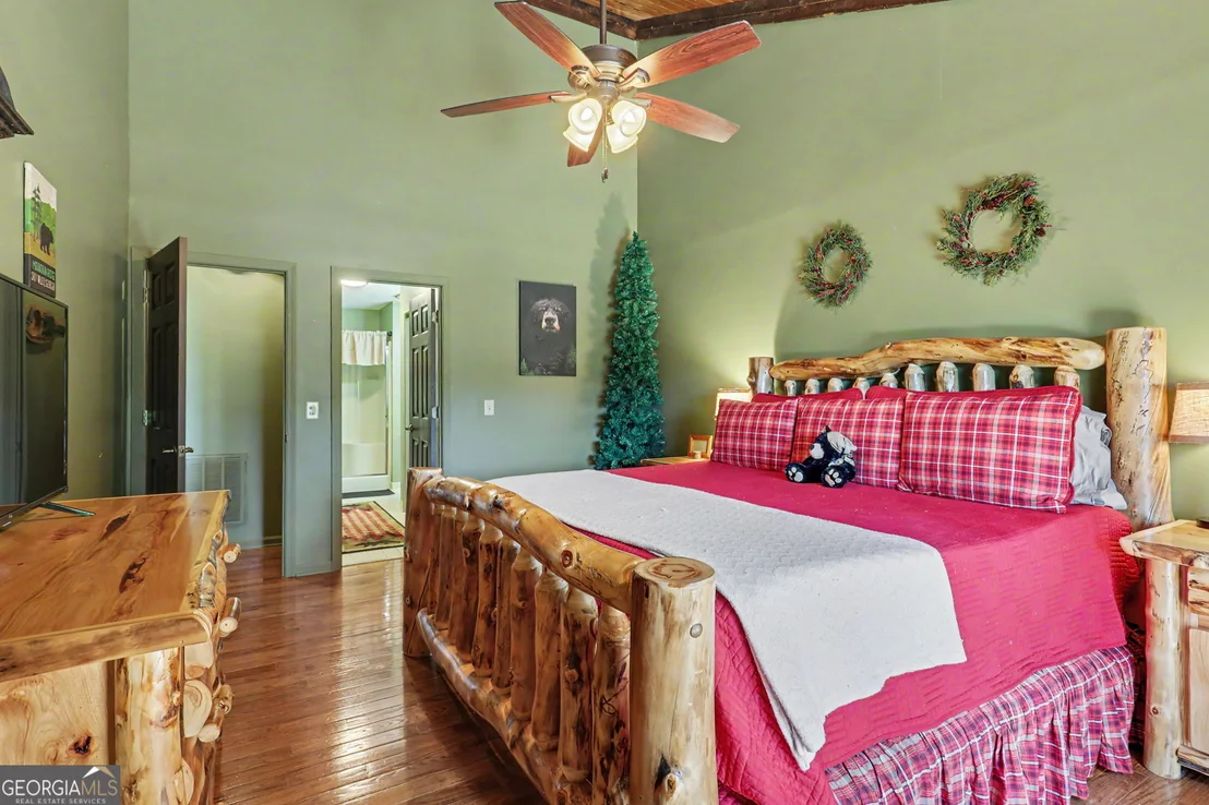 Photo of 2379 Ridgepole Drive