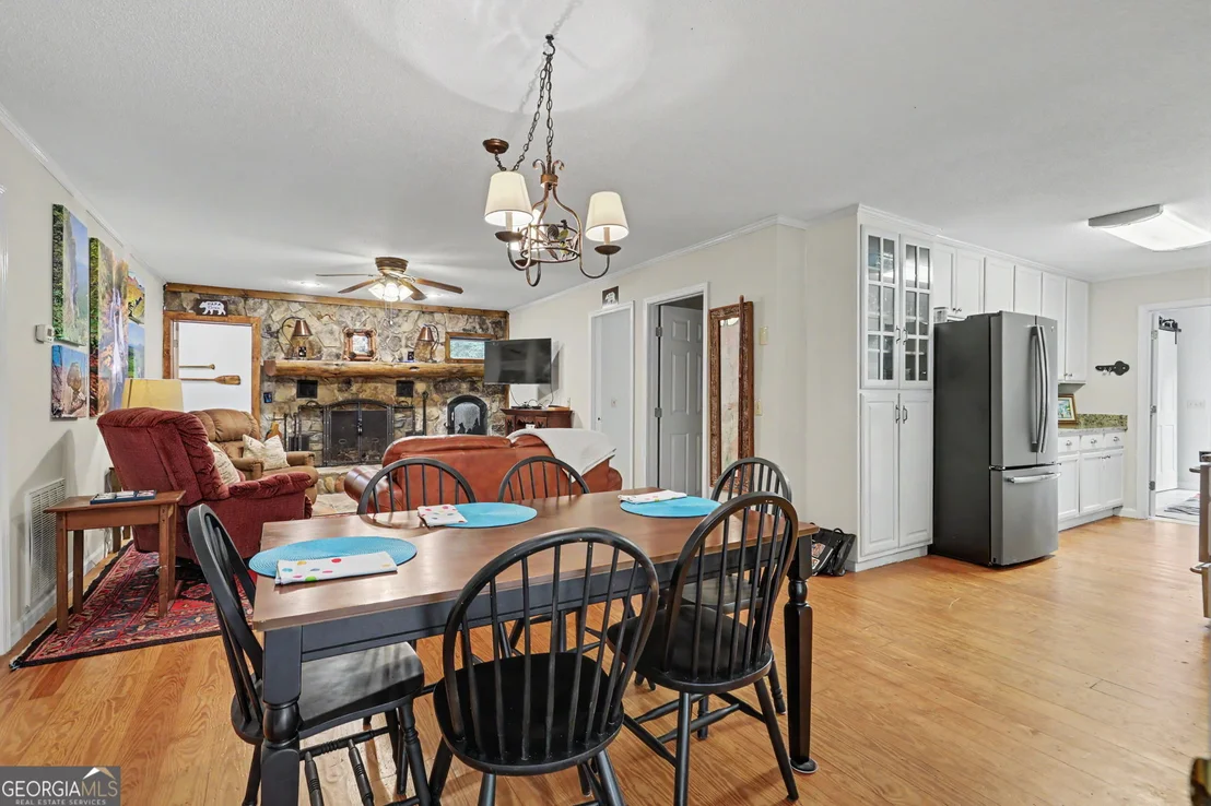 Photo of 5637 Murray Cove Road