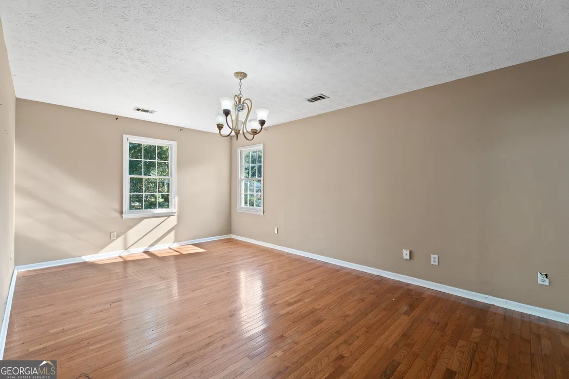 Photo of 2575 Fairview Lane