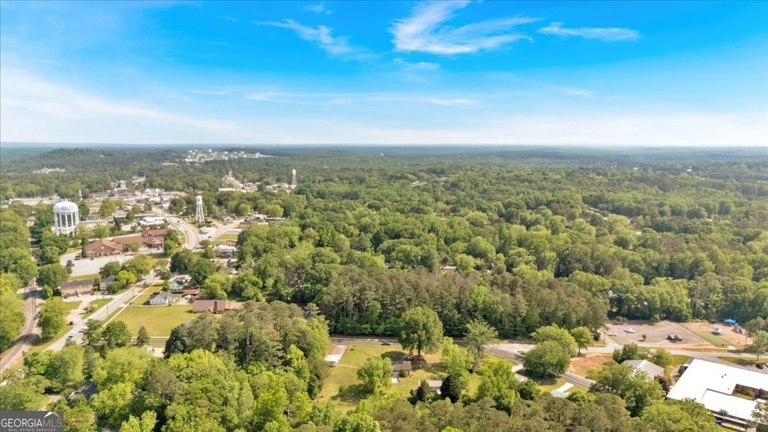 Photo of 107 Lakeview Drive