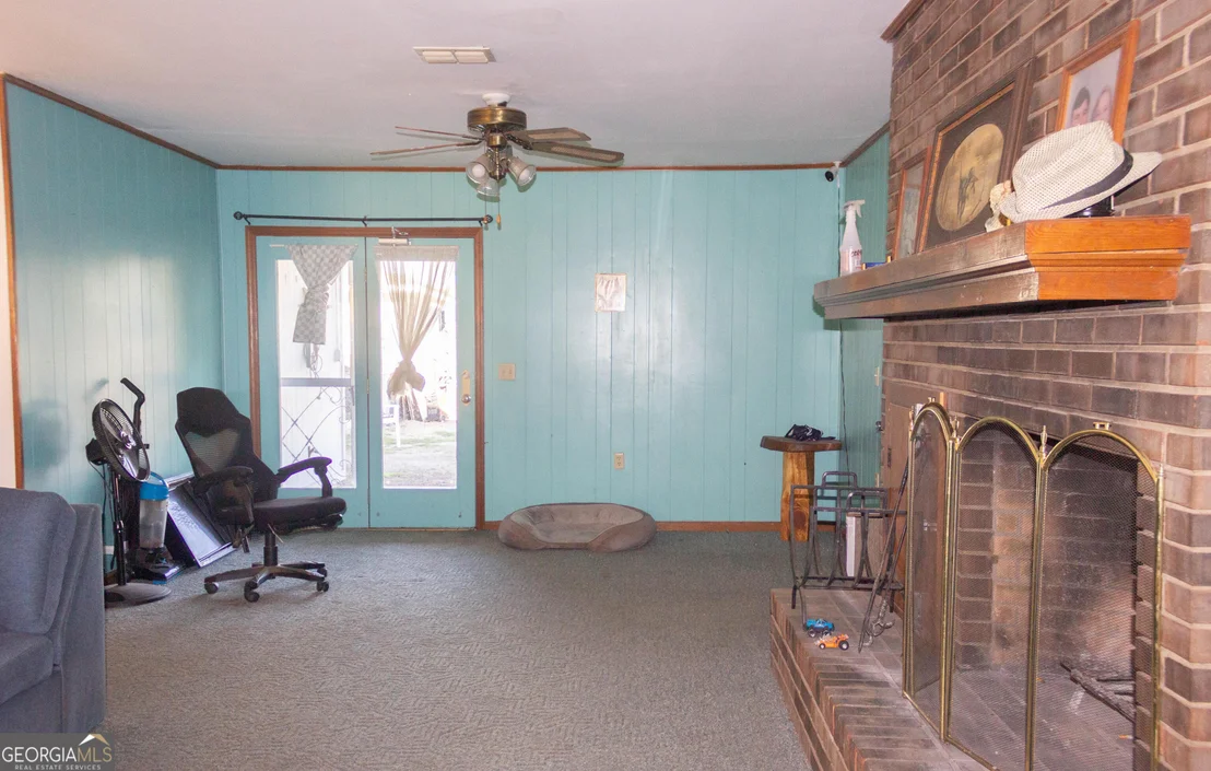 Photo of 695 Jasmine Drive