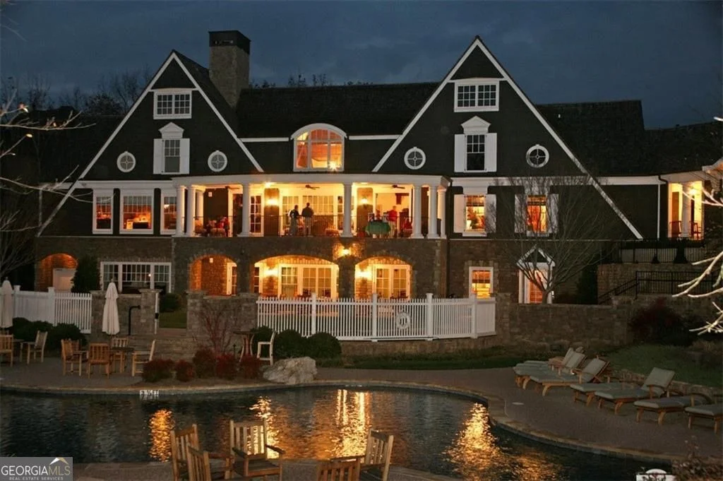 Photo of 6756 Hedge Row Lane