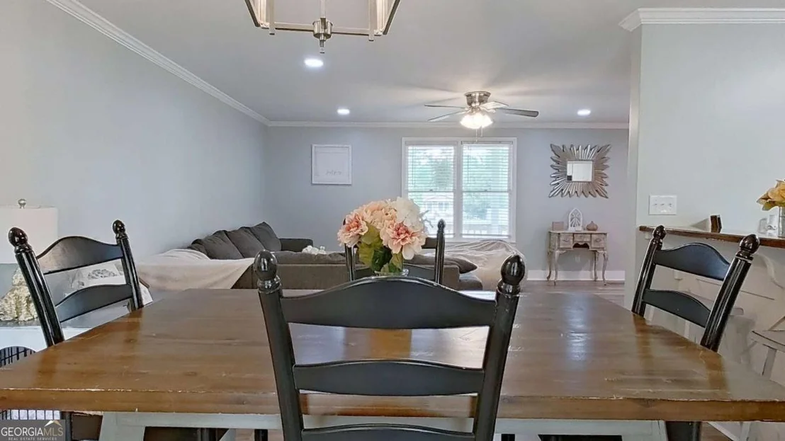 Photo of 1014 Robin Drive