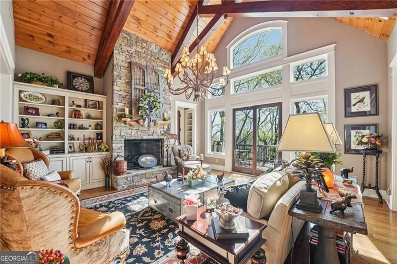 Photo of 1041 Cox Mountain Drive