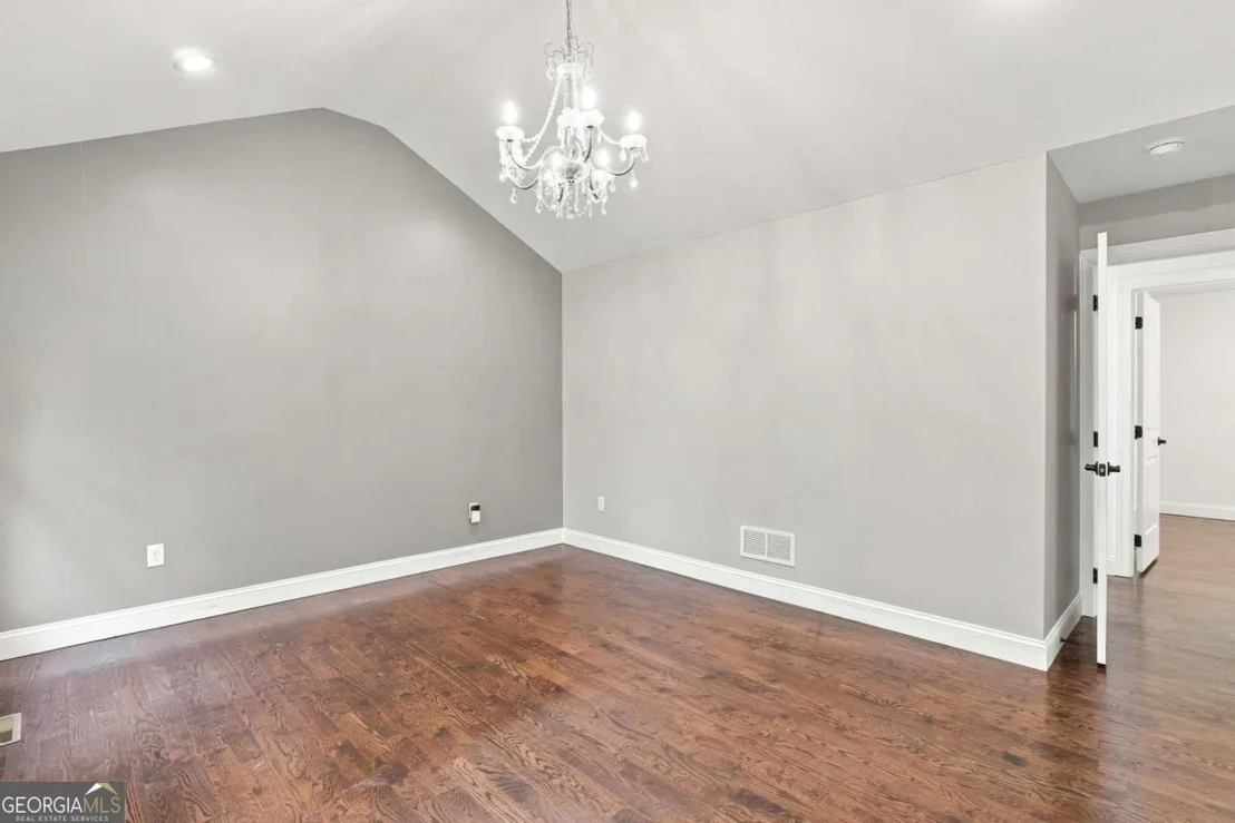 Photo of 137 Geneva Road