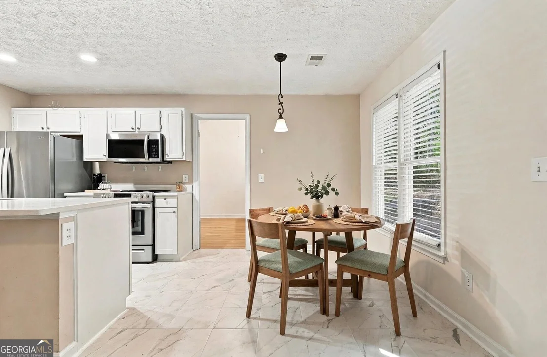 Photo of 146 Pinebrook Drive