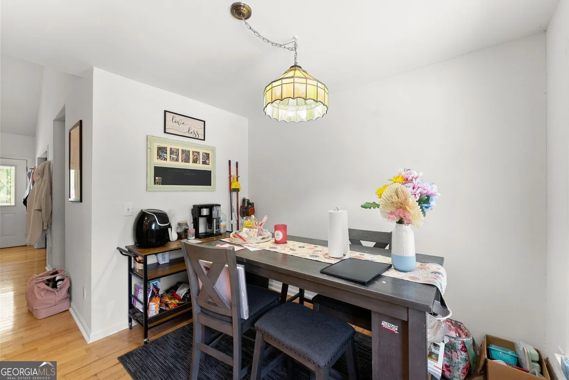 Photo of 5137 Strickland Road